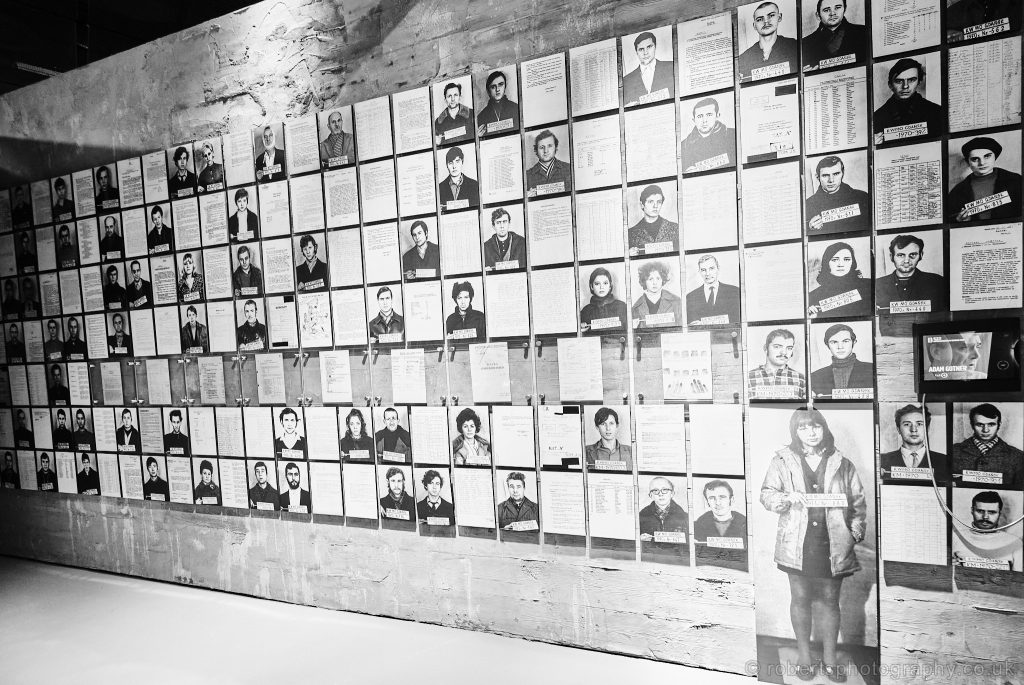 The wall of the Solidarnosc Martyrs.