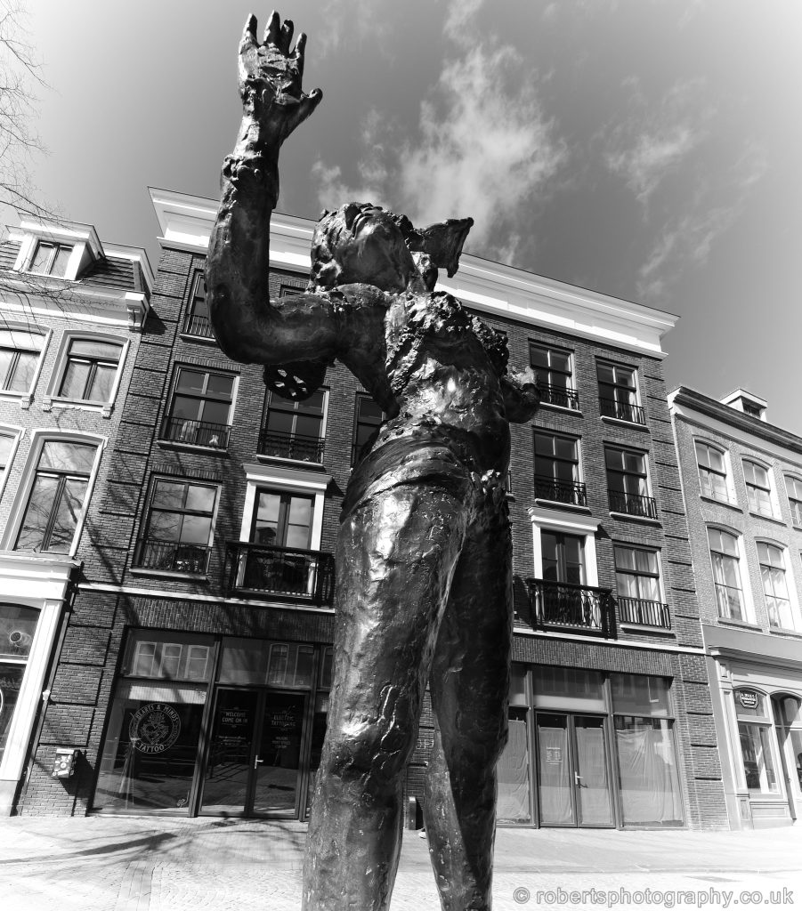 The Sculpture of convicted Dutch Traitor Mata Hari, on the street in Leeuwarden, Friesland where she was born.